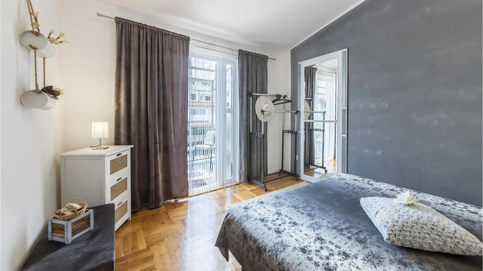 1 Bedroom Gorgeous Apartment In Vrsar