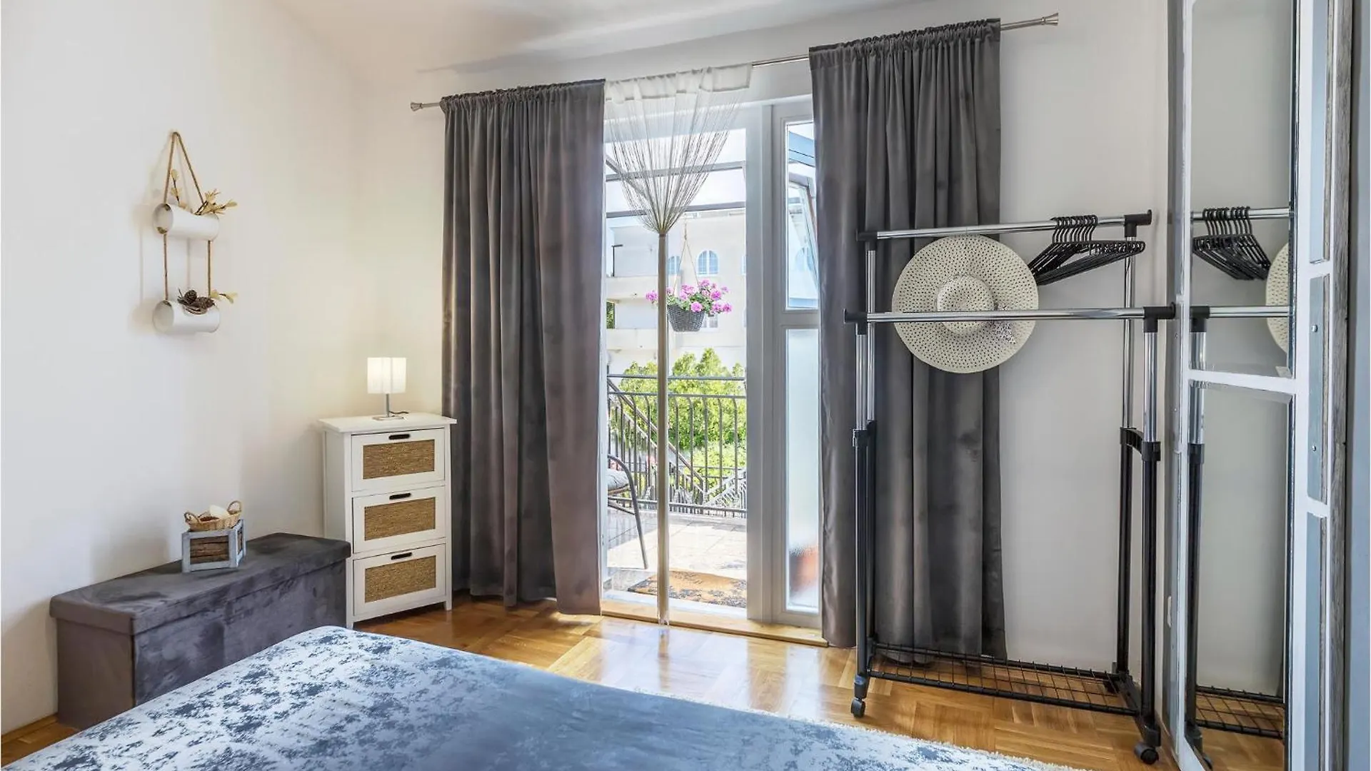 1 Bedroom Gorgeous Apartment In Vrsar
