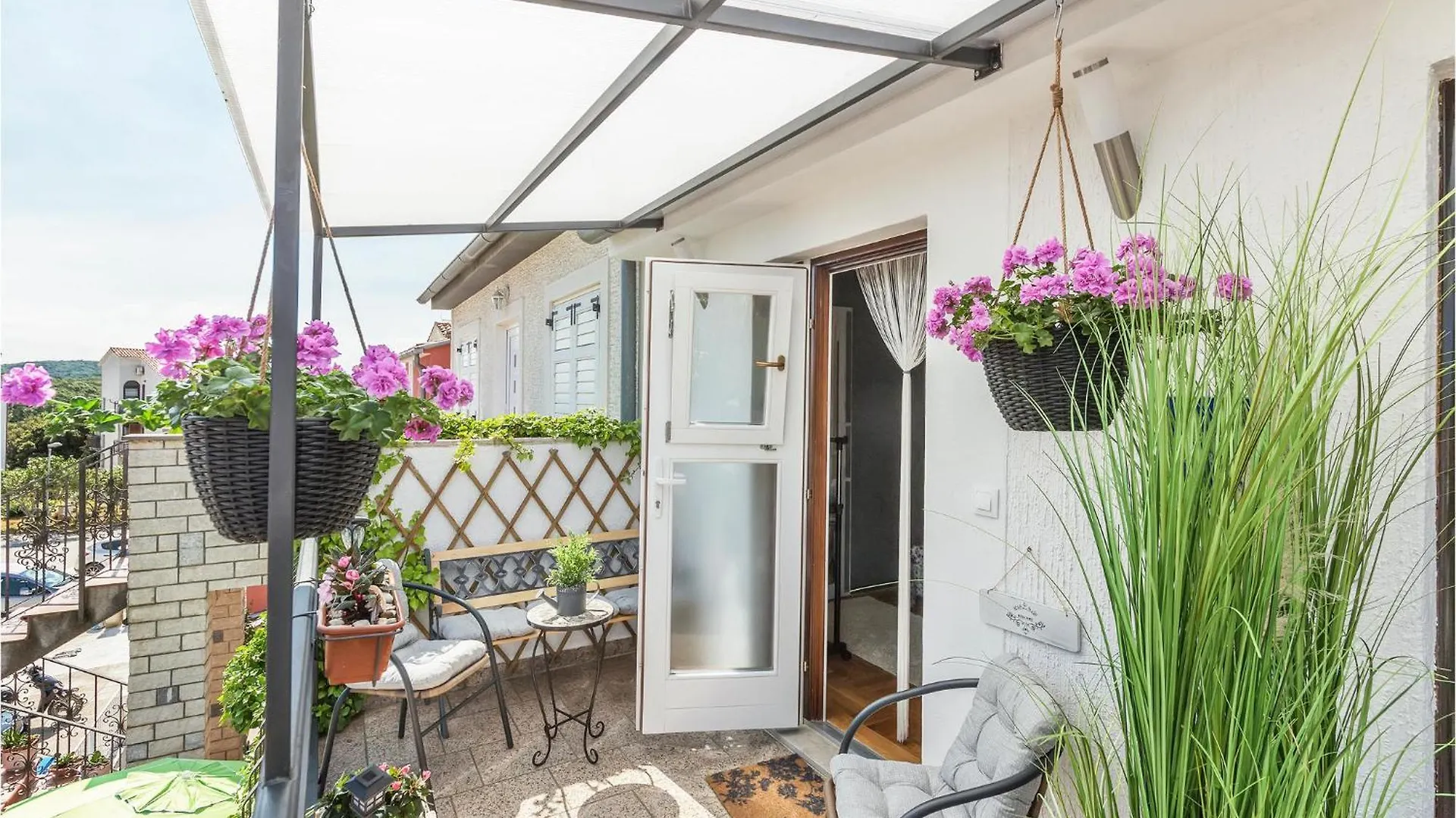 1 Bedroom Gorgeous Apartment In Vrsar